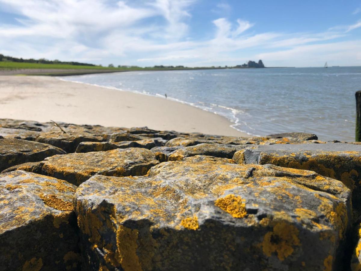 Appartement De Graanzolder Aan Zeeuwse Kust Hoofdplaat Exteriör bild
